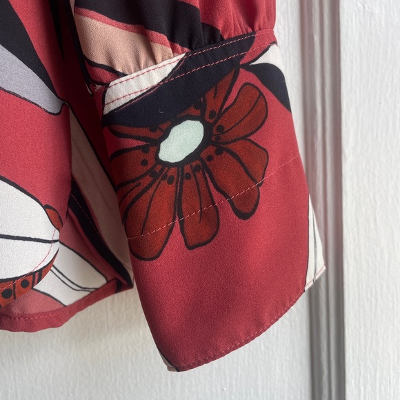 Magnolia Blouse - Picture 4 of 5